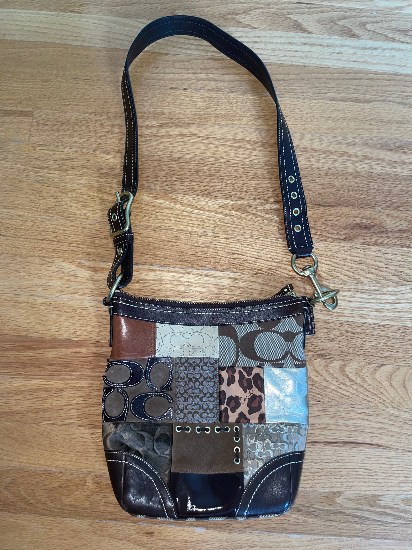バッグ Coach Patchwork Signature shoulderbag405 Coach Patchwork Bag – petitebleueboutique